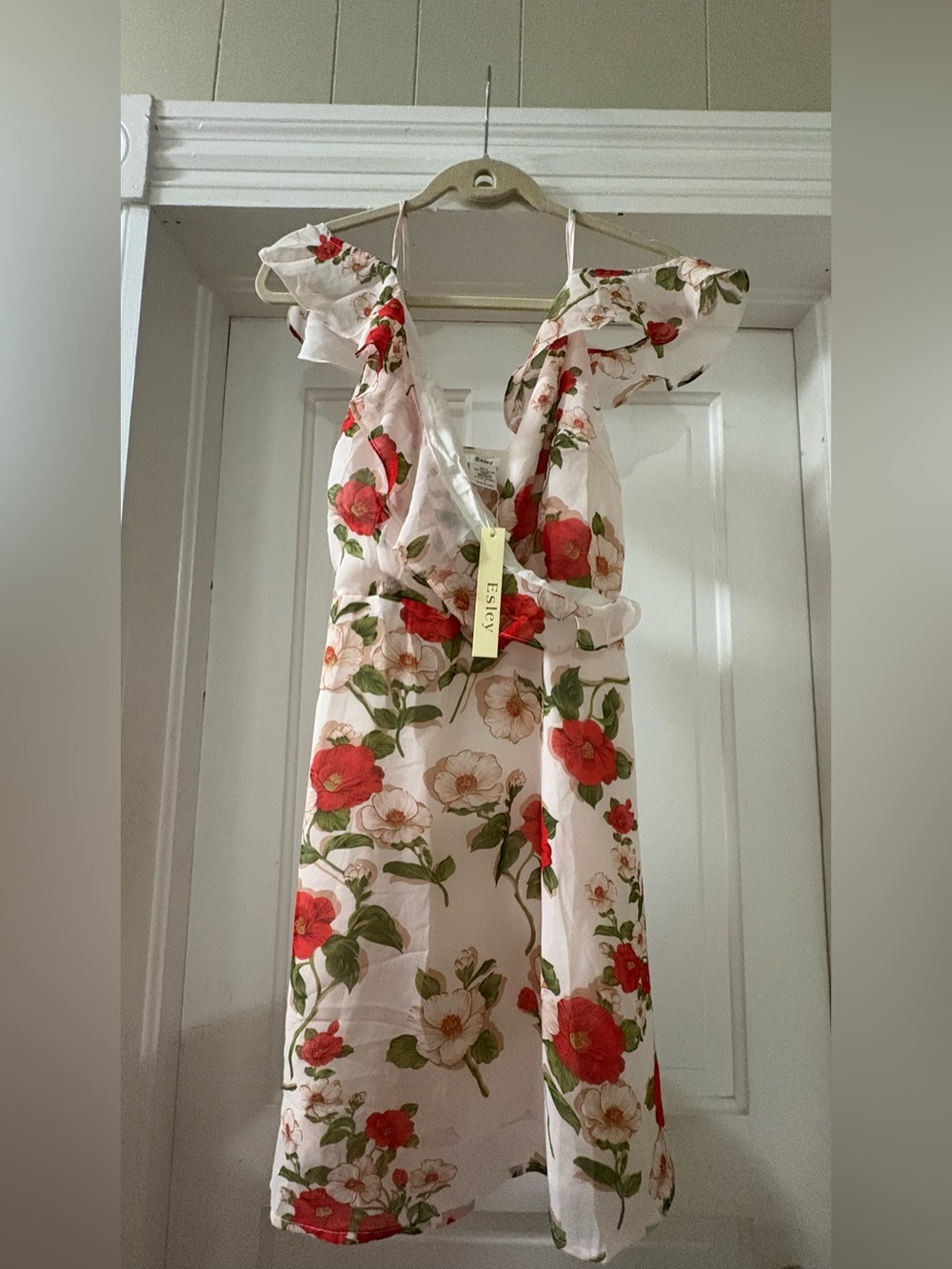 Esley Women’s White Floral Cold-Shoulder Dress Size Large NWT